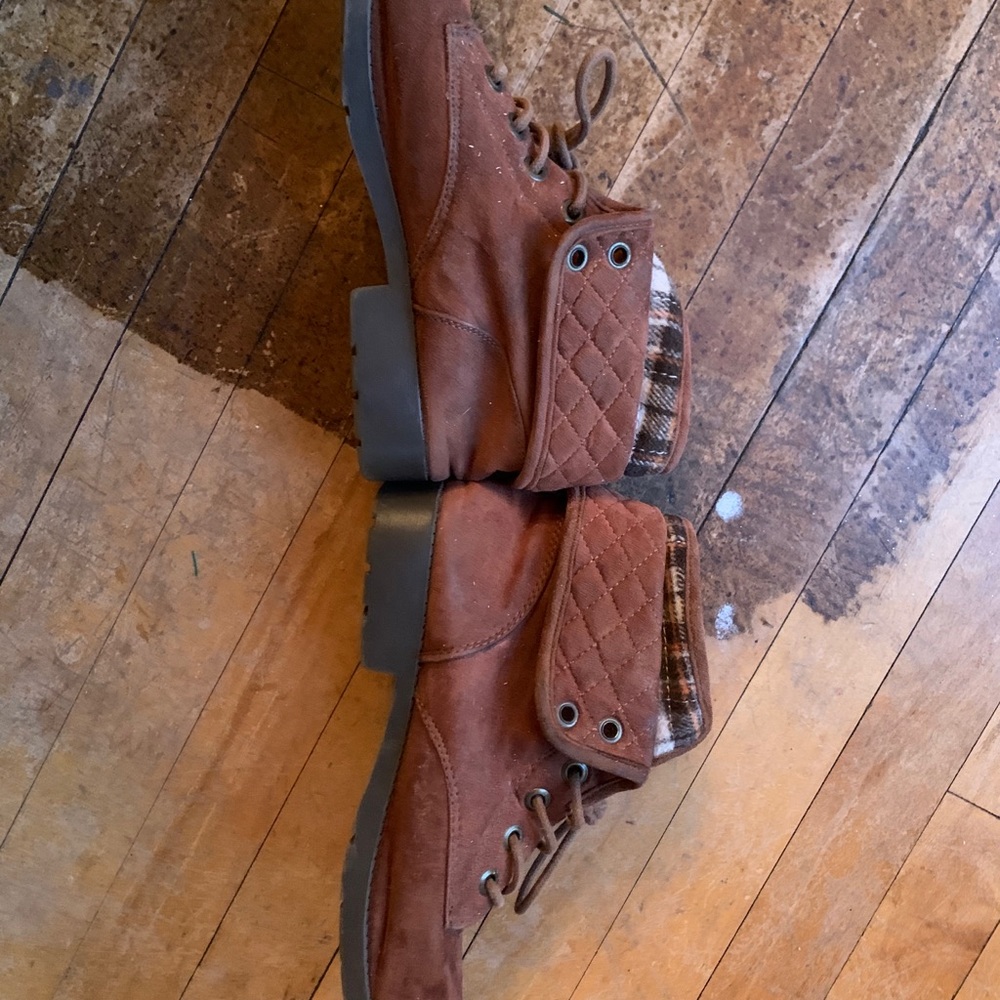 Women’s boots